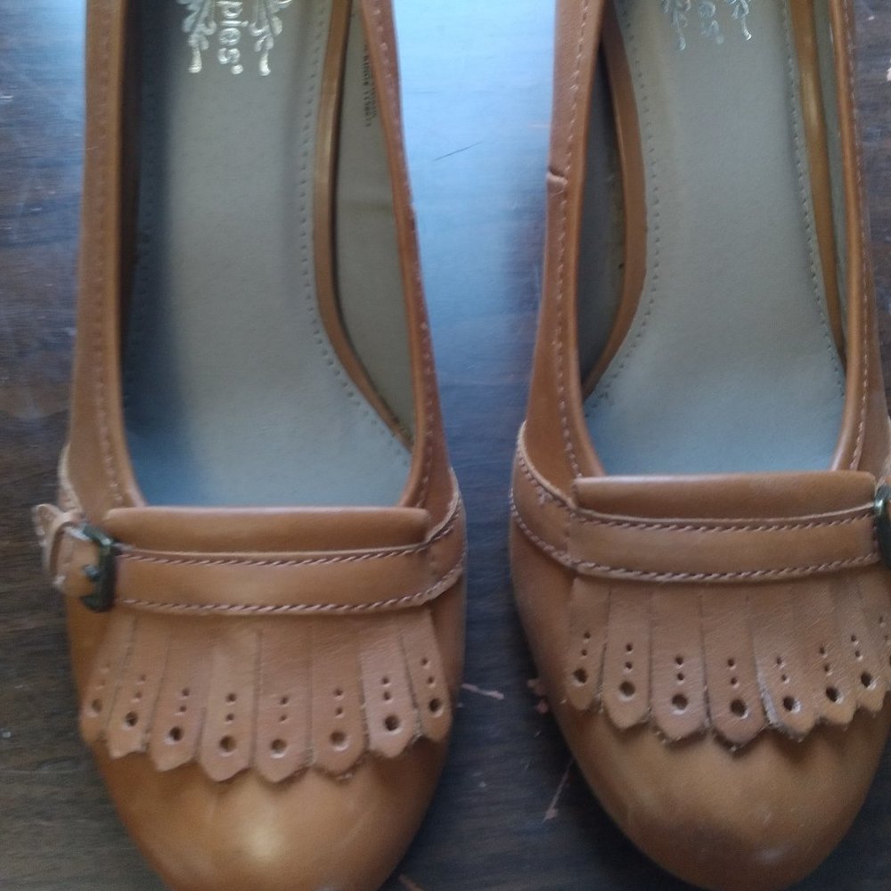 HUSH PUPPIES 9M Cognac Brown Leather Pump 3.5" HEEL SHOES new no box